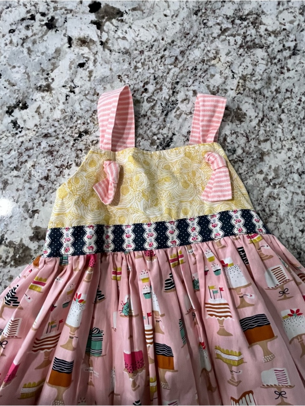Matilda Jane platinum
Pink Cake-Print Dress with Mint Trim - Picture 3 of 7